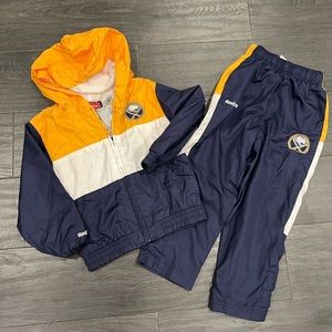 Reebok Buffalo Sabers NHL official gear Boys 4T wind breaker set with hood